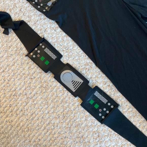 Darth Vader kids costume - size Youth Large - Picture 3 of 4